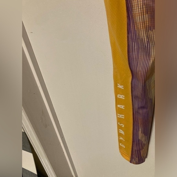 Gymshark sport leggings in orange print size small. NWOT - Picture 7 of 7